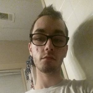 Meet your Posher, Devin